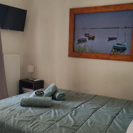 Ampolias Rooms Messolonghi Missolonghi Bagian luar foto