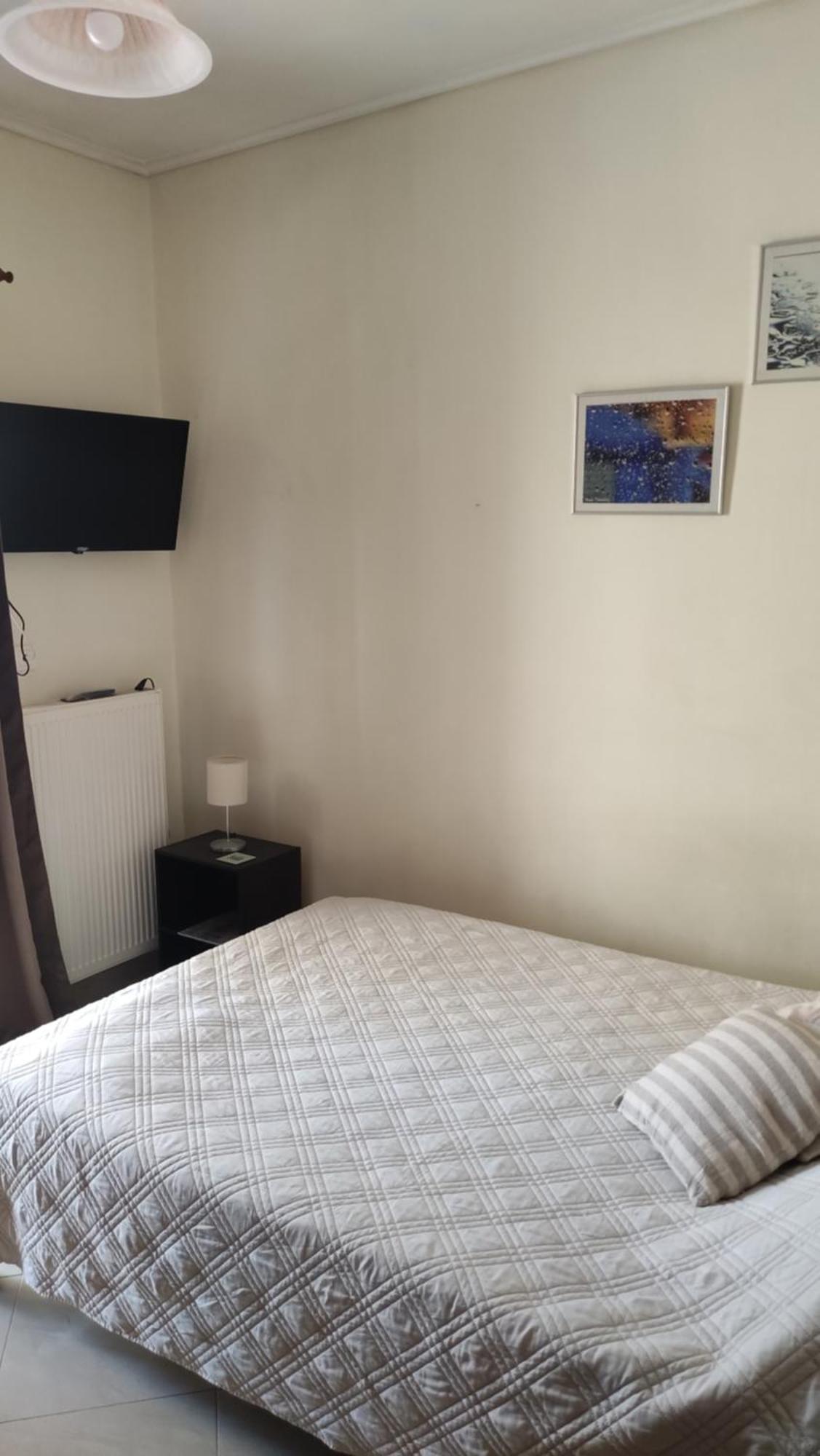 Ampolias Rooms Messolonghi Missolonghi Bagian luar foto